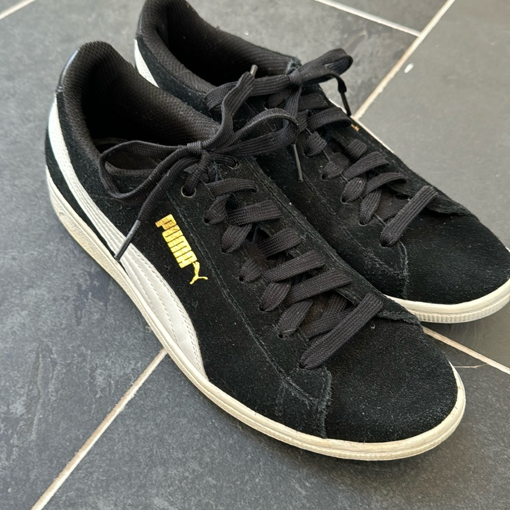 Puma soft foam size 9